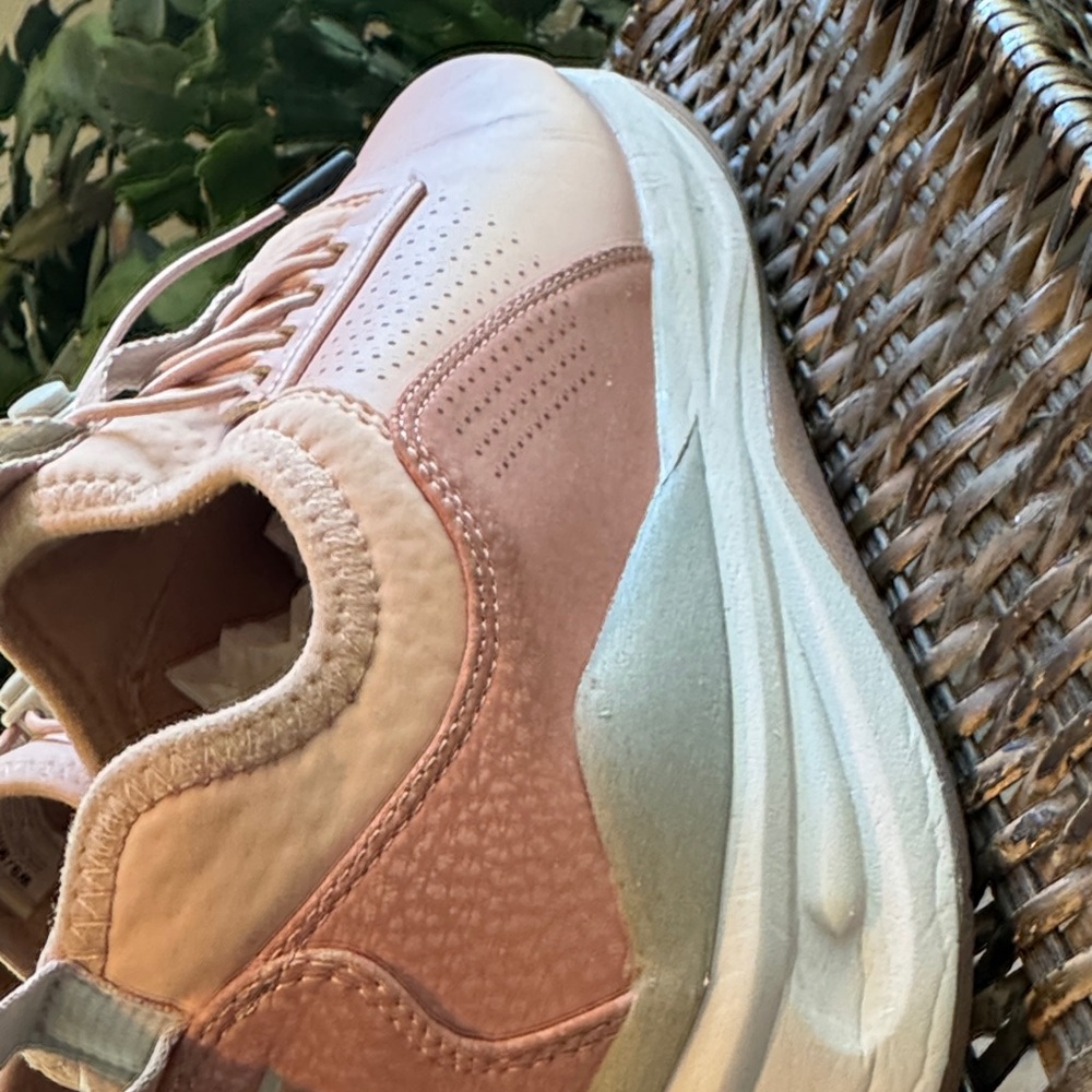 Clove Women's Pink Healthcare Nursing Sneakers Size 9 View 5